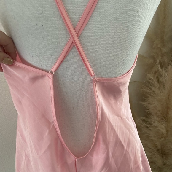 Pink satin lingerie sexy slip nightie fredericks of Hollywood Valentine’s Day - Picture 9 of 16